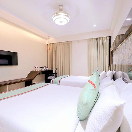 Hotel Ramida Plaza At Delhi Airport New Delhi Exterior photo